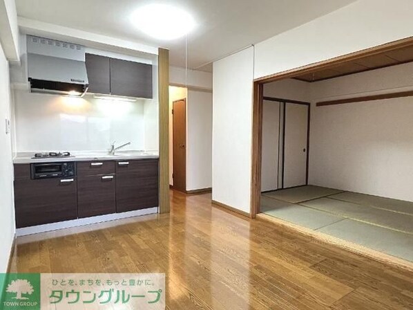 ロイヤルプレステージの物件内観写真